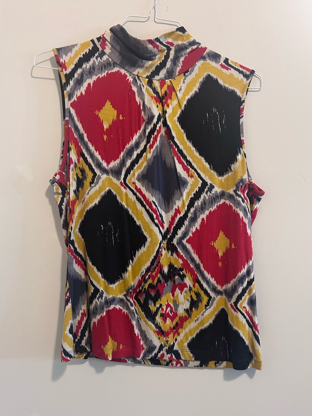 Cable &‎ Gauge Sleeveless Mock Neck Camisole in Red, Black & Yellow
